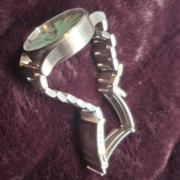 Nixon The Sentry SS Stainless Steel and Turquoise Watch - NWT - Picture 7 of 12